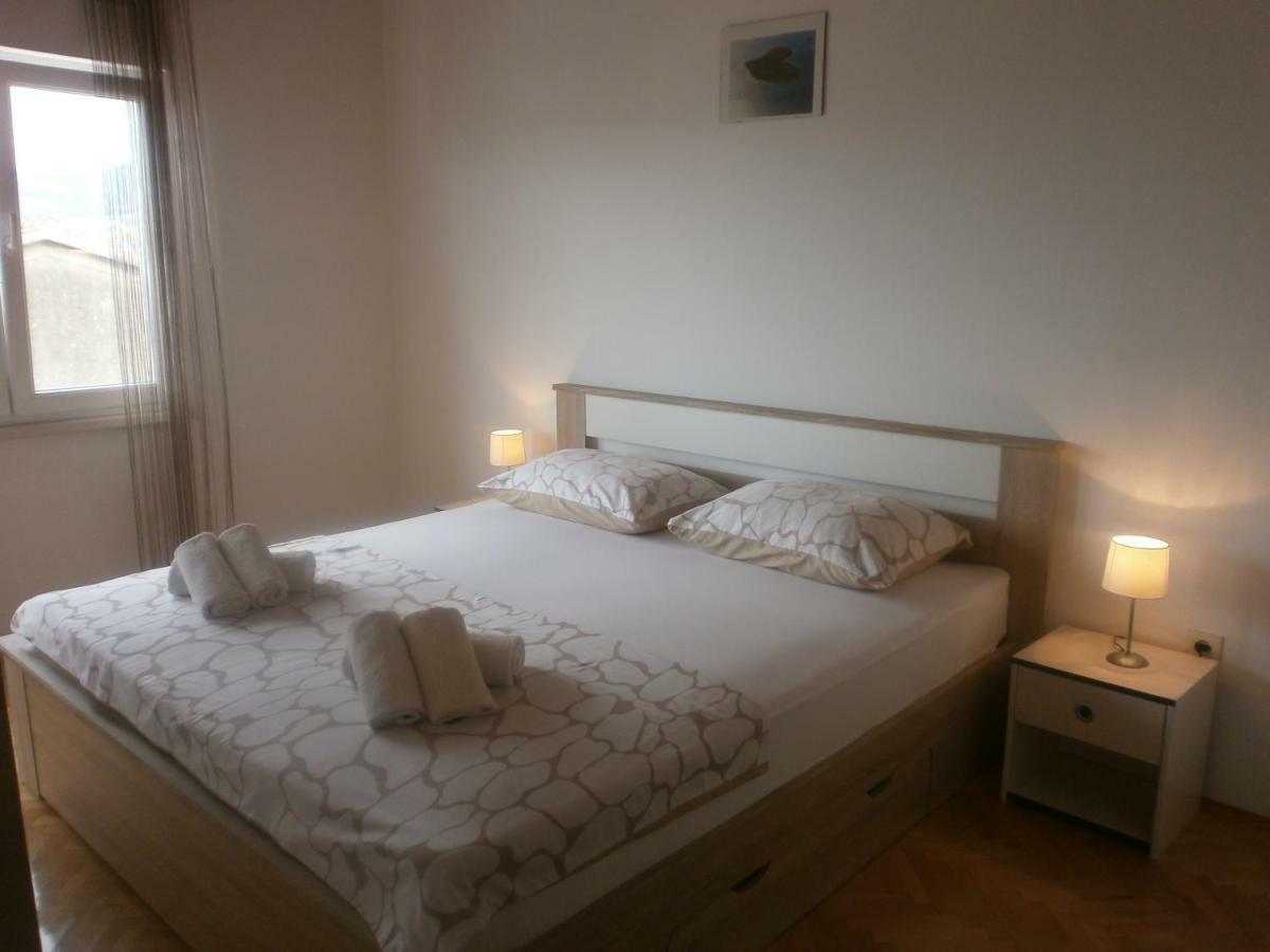 Apartmani Ljubica Kaštela Exterior foto